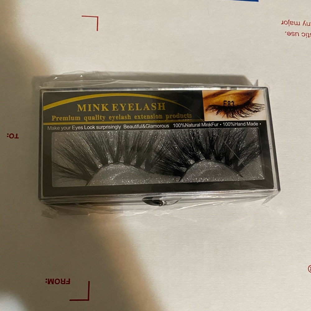 Women lashes